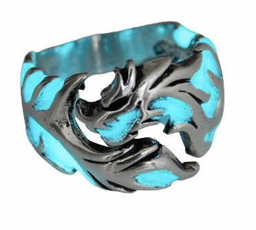 Glowy Dragon Ring
